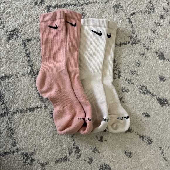 Nike Accessories - Nike Dri-Fit Everyday Plus Cushioned Crew Socks 2 Pairs